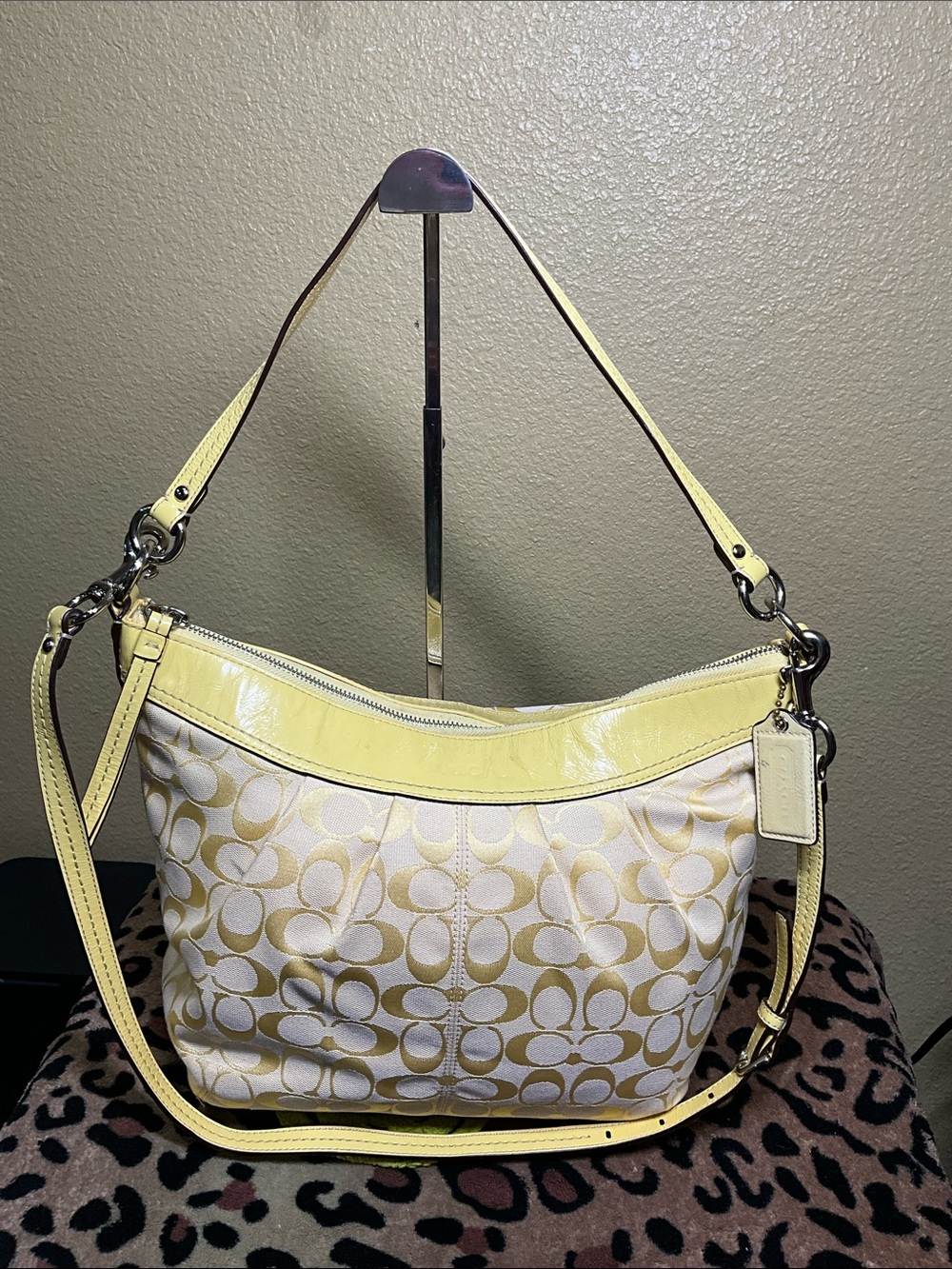 EUC COACH Yellow Shoulder Bag